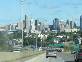 Ohio road into the city