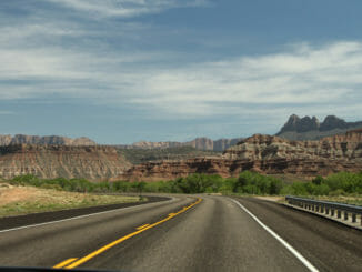 Road leading into beautiful Utah mountains